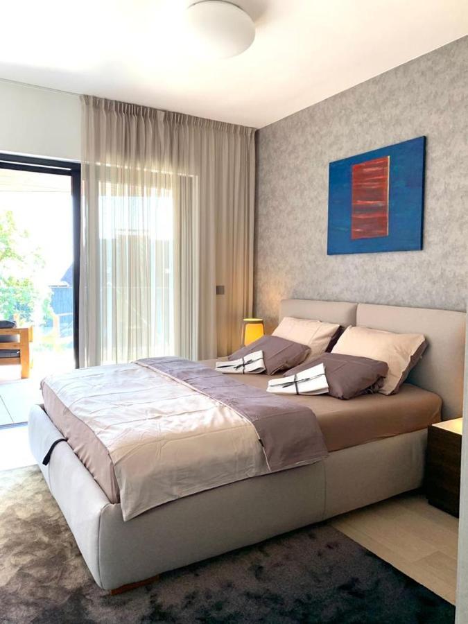 Luxury Twin Apartments Opatija Bagian luar foto