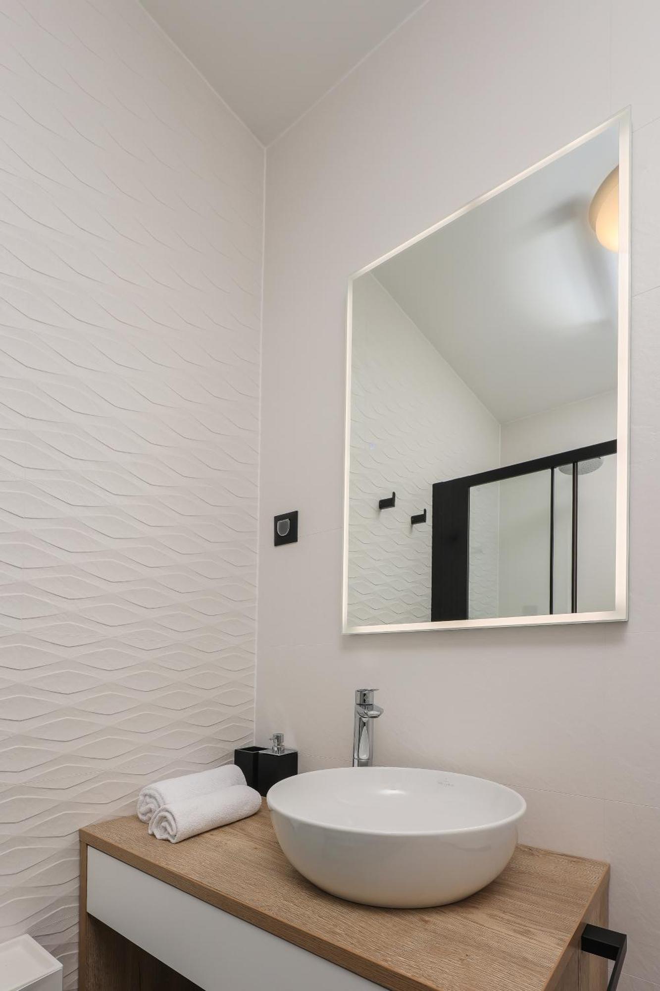 Luxury Twin Apartments Opatija Bagian luar foto