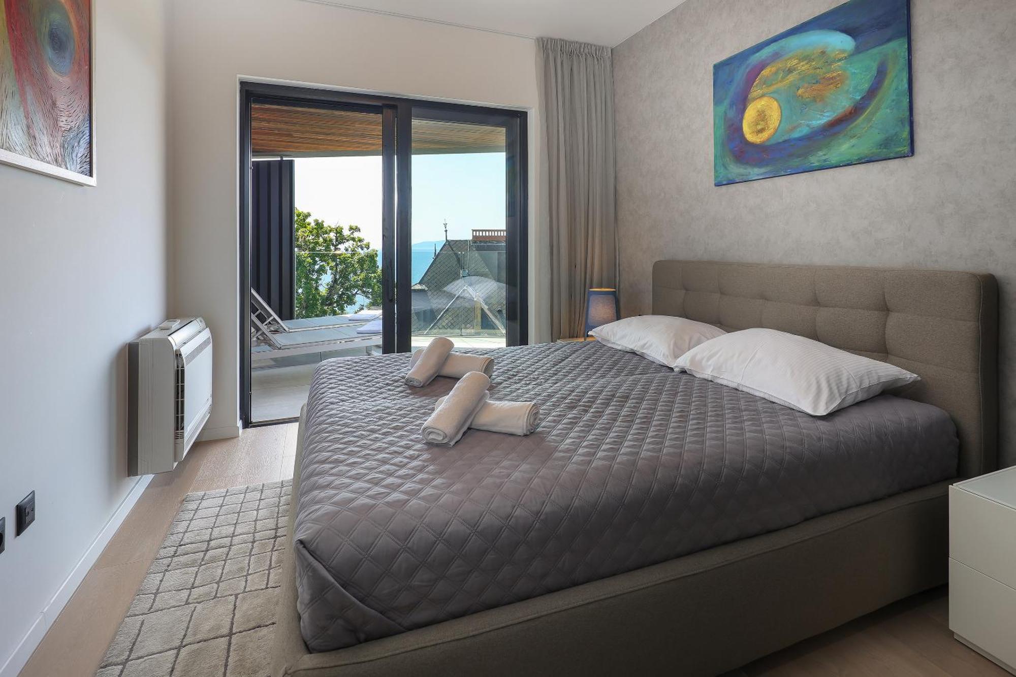 Luxury Twin Apartments Opatija Bagian luar foto
